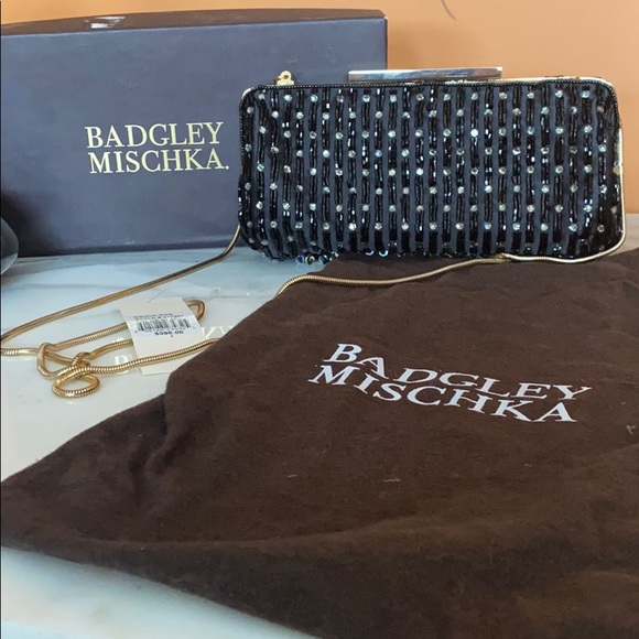 BADGLEY MISCHKA Crystal Evening Jeweled Clutch NWT - Picture 5 of 8
